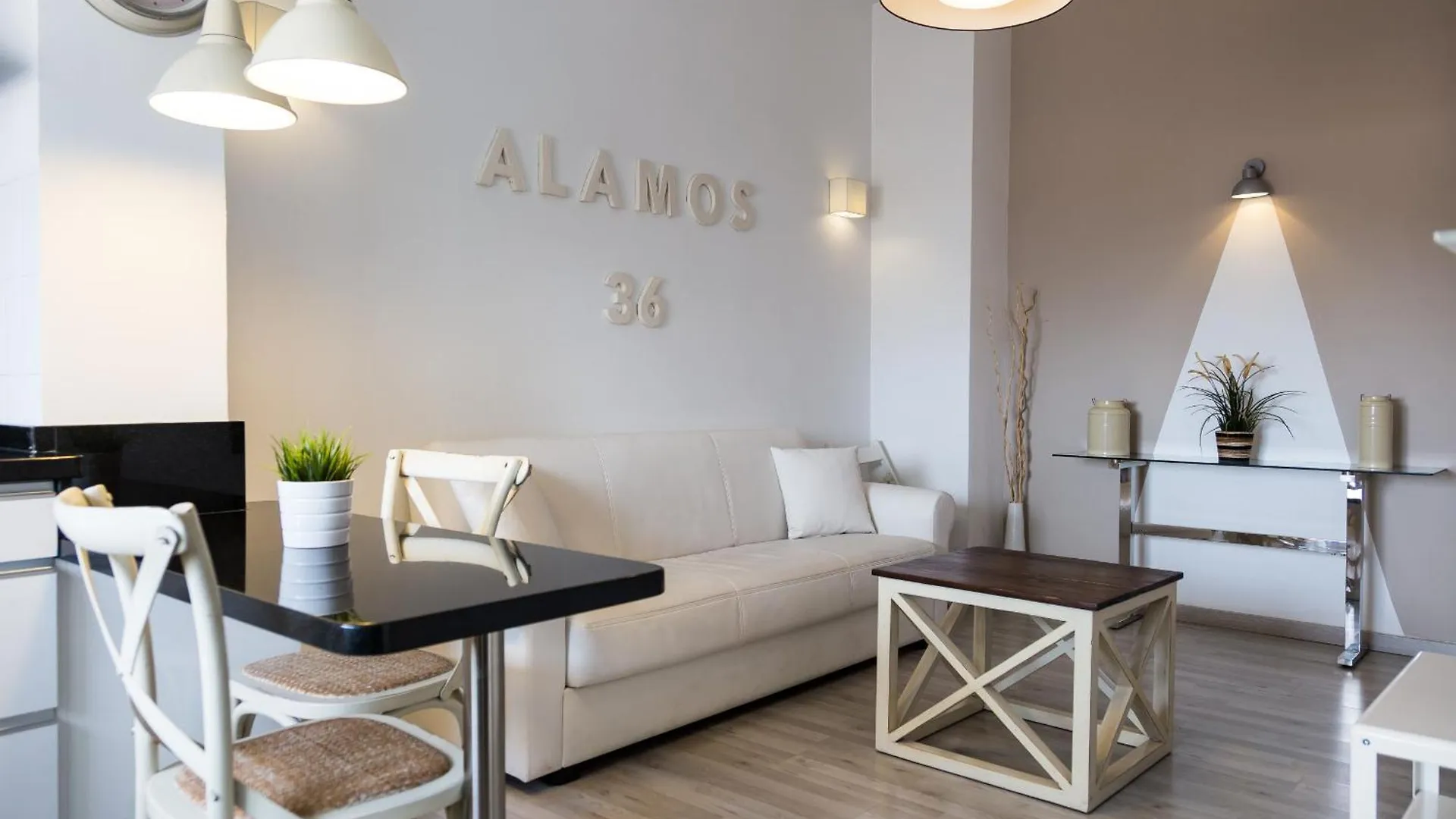 Urbe10 Alamos 36 Apartment Malaga 0*,  Spain